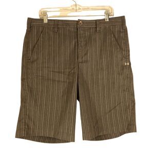 Under Armour shorts mens 34 gray striped flat front polyester golf 1236347